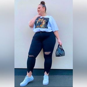 Fashion Nova Curve Plus Size Well Played Black Distressed Jean Size 2x
